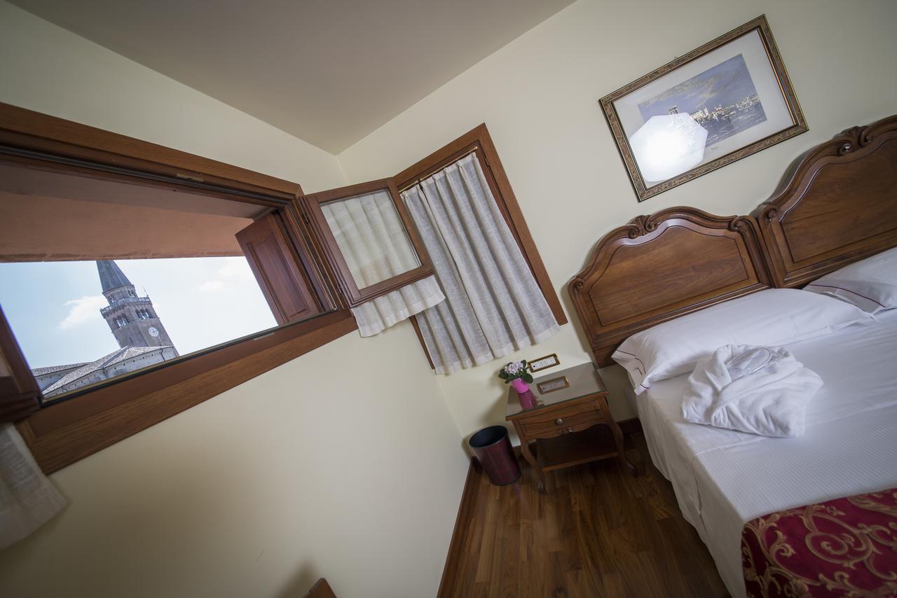 Hotel Spessotto ポルトグルアーロ エクステリア 写真