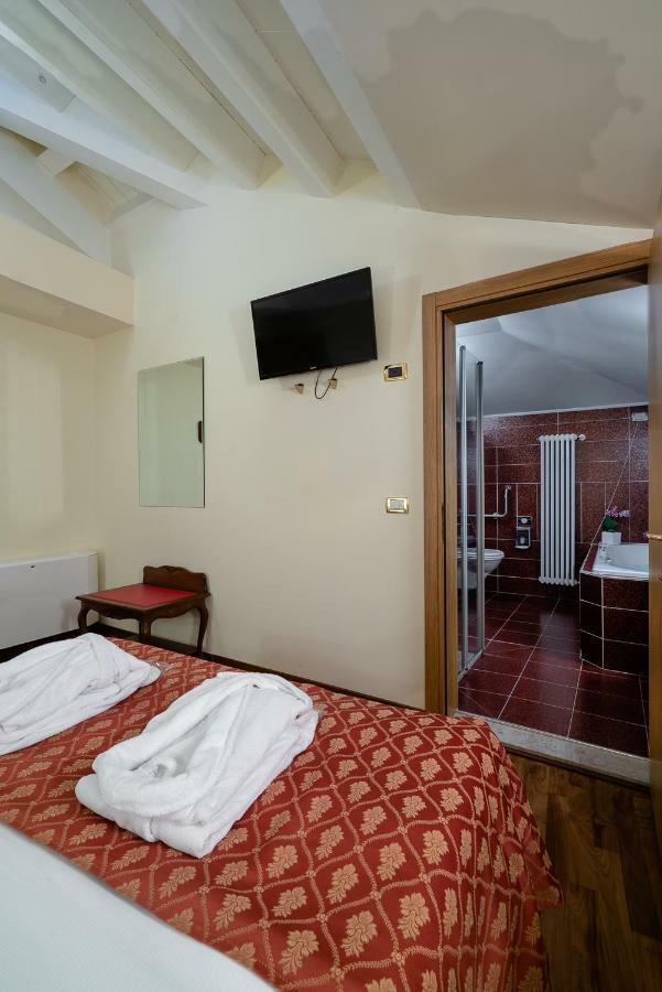 Hotel Spessotto ポルトグルアーロ エクステリア 写真